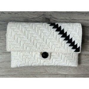Plastic Canvas Yarn Clutch Purse Makeup Bag Handcrafted Retro Mod White Black